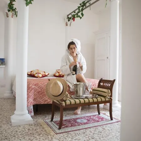 Oda ve Kahvaltı Il Ceppo Sui Sentieri Per Amalfi Pimonte