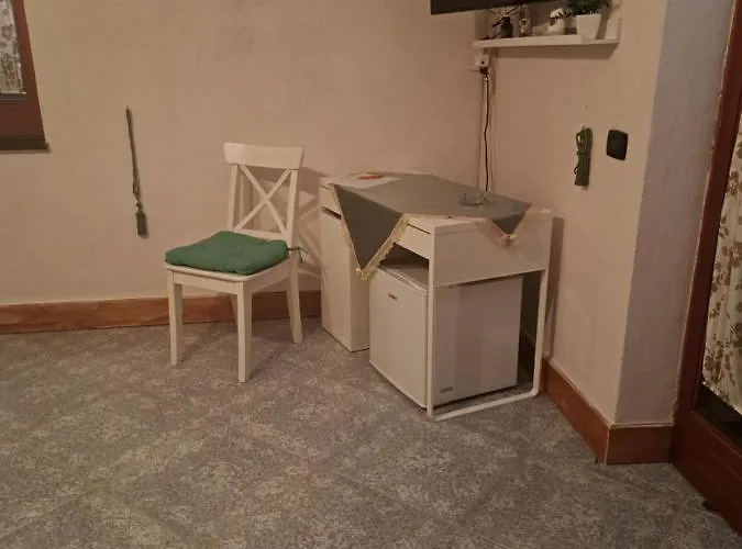 Il Ceppo Sui Sentieri Per Amalfi 3* Pimonte